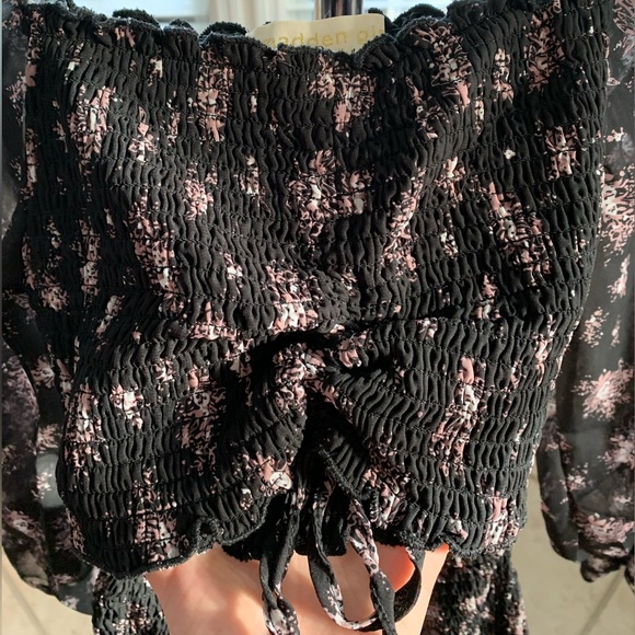 NWT Madden Girl Juniors Floral Two-Piece Top and Skirt Set- Size Large - Picture 4 of 8